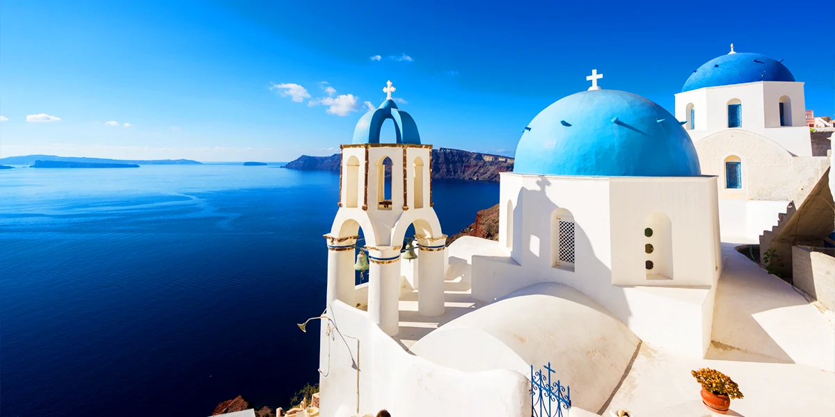 Island Elegance in Santorini with Relaxation & Style